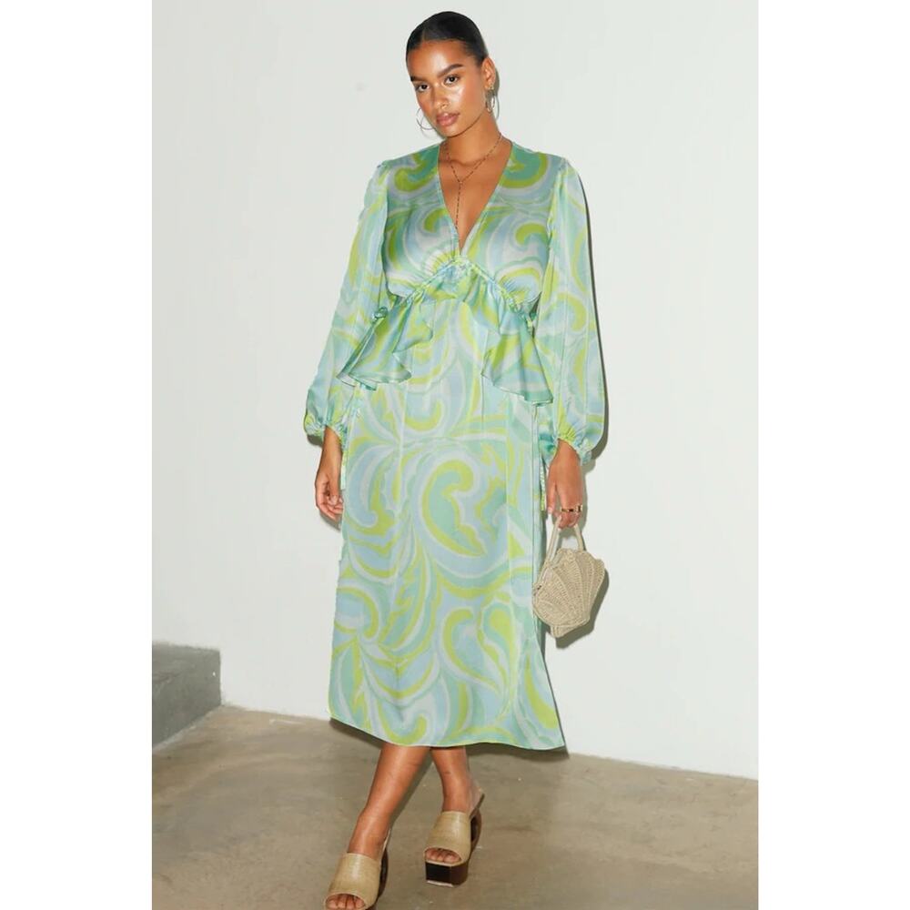 Never Fully Dressed Green Annies Swirl Dress in Satin size XXL